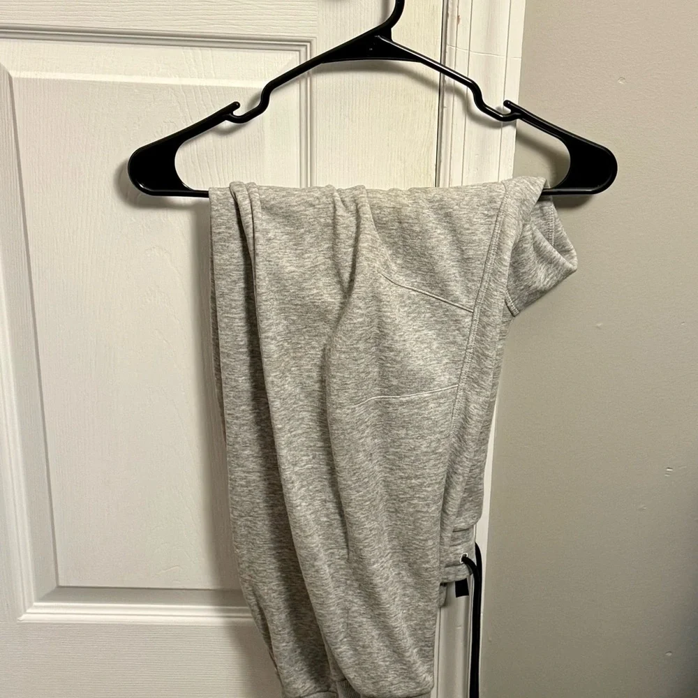 Fabletics Year Round Terry Drawstring Joggers - Picture 4 of 5